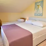 Melandura-10 By Interhome Apartment Dinjiska